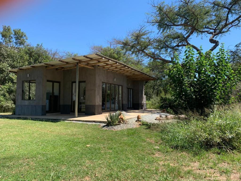 Crocodile Sands River Lodge Mbombela Extérieur photo